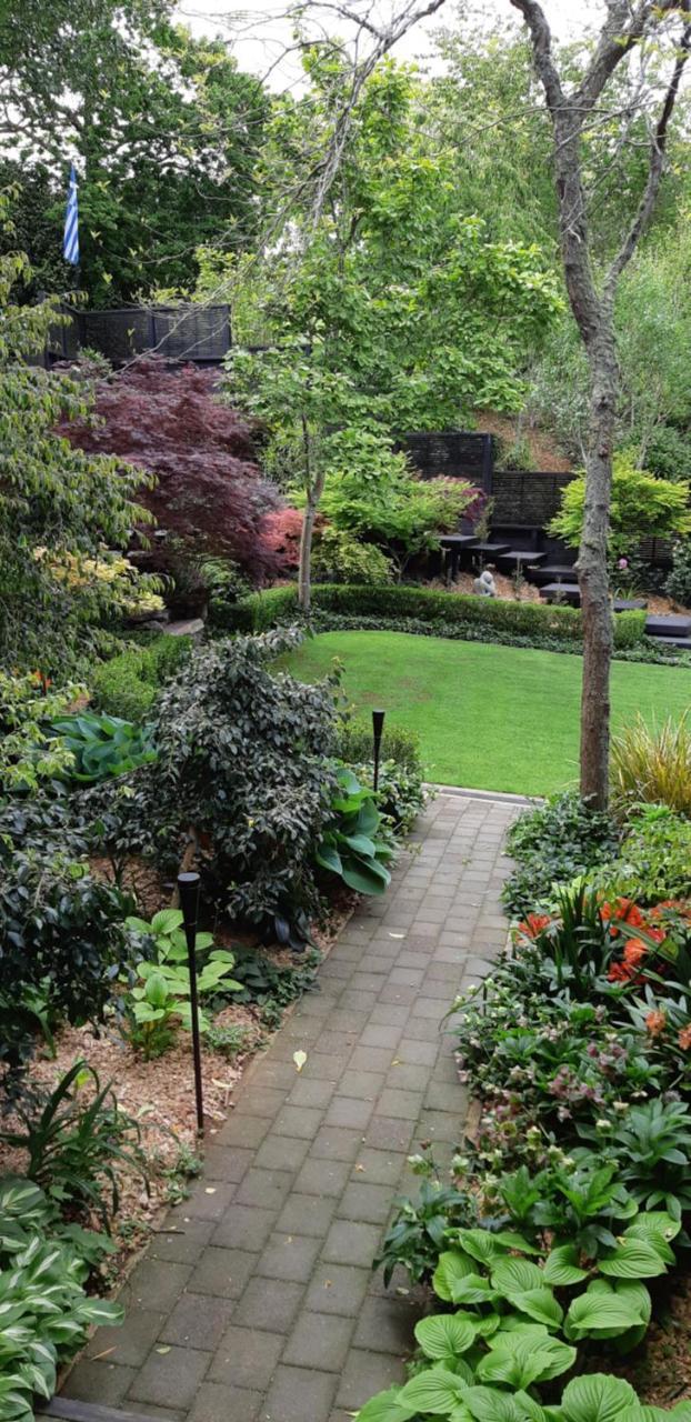 Sequoia Steps Bed and Breakfast New Plymouth Eksteriør billede